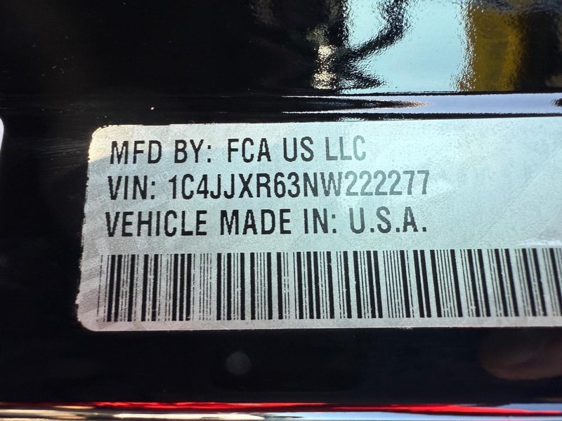 Jeep Wrangler 4xe Vehicle Image 28