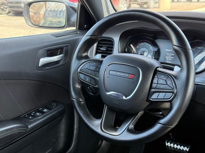 Dodge Charger Vehicle Image 13