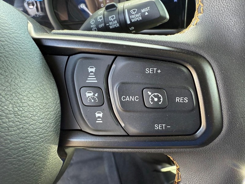 Jeep Wrangler 4xe Vehicle Image 14