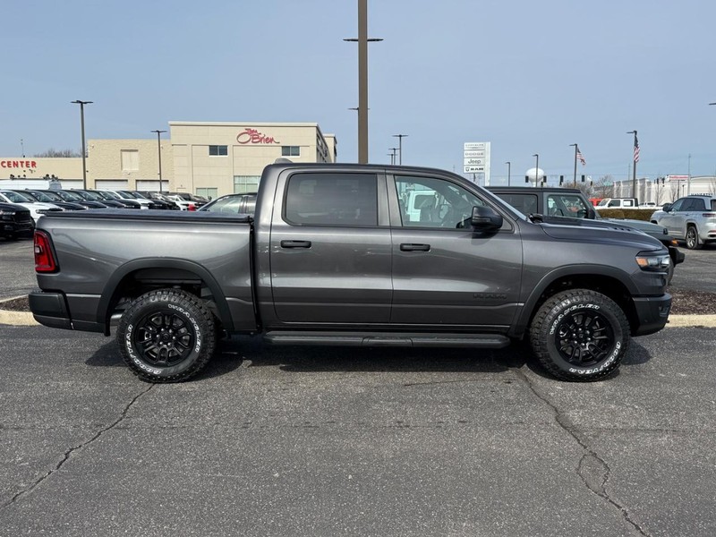 Ram 1500 Vehicle Image 02