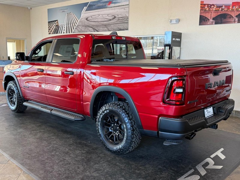 Ram 1500 Vehicle Image 02
