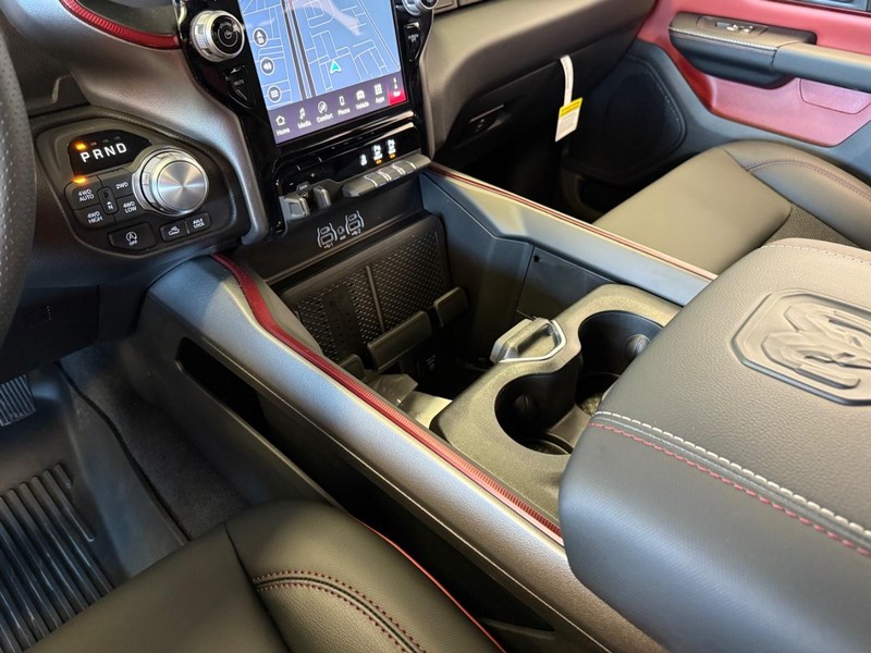 Ram 1500 Vehicle Image 11