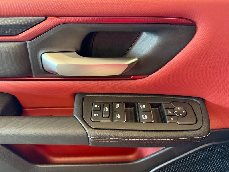 Ram 1500 Vehicle Image 15