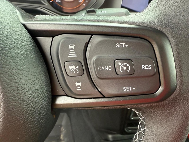 Jeep Wrangler Vehicle Image 08