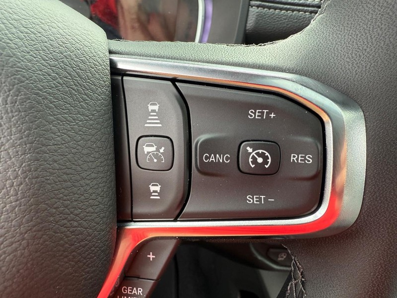 Ram 1500 Vehicle Image 09