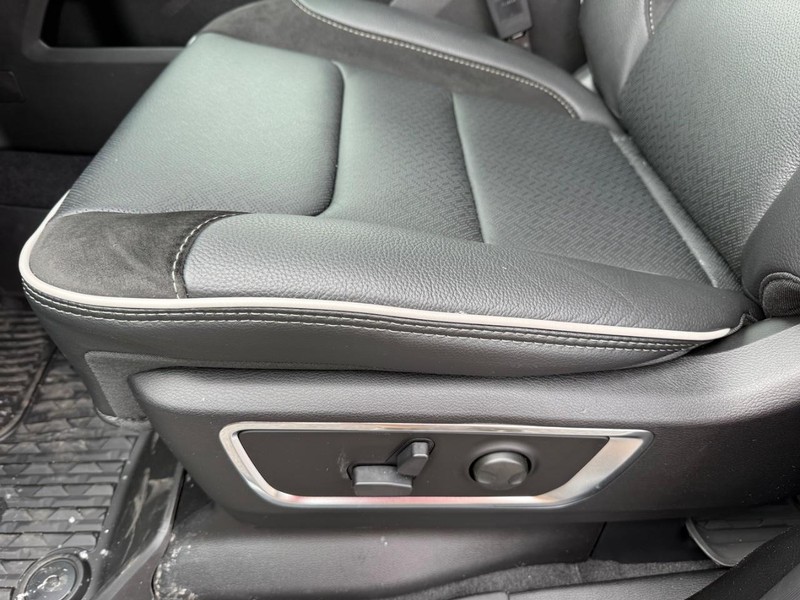 Ram 1500 Vehicle Image 19