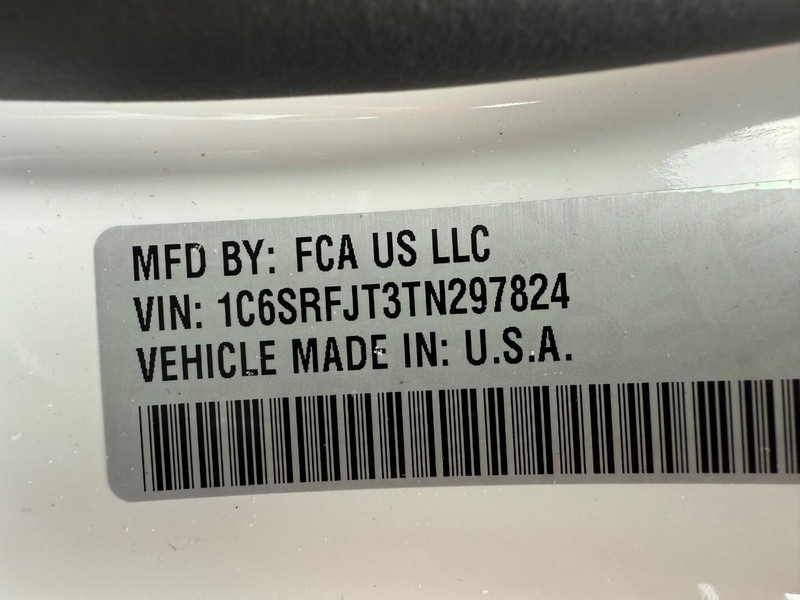 Ram 1500 Vehicle Image 20