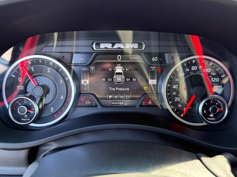 Ram 3500 Vehicle Image 14