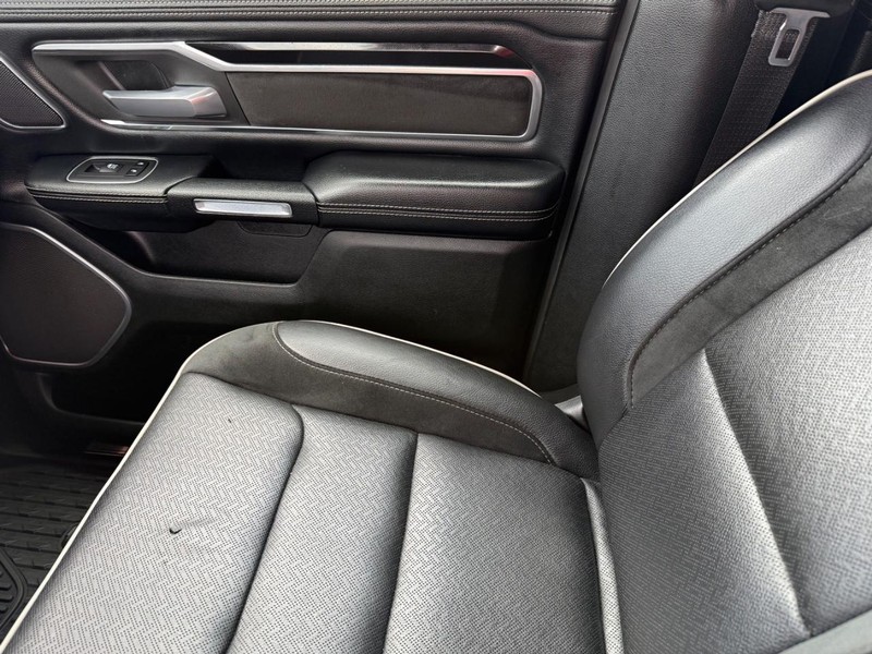 Ram 1500 Vehicle Image 21