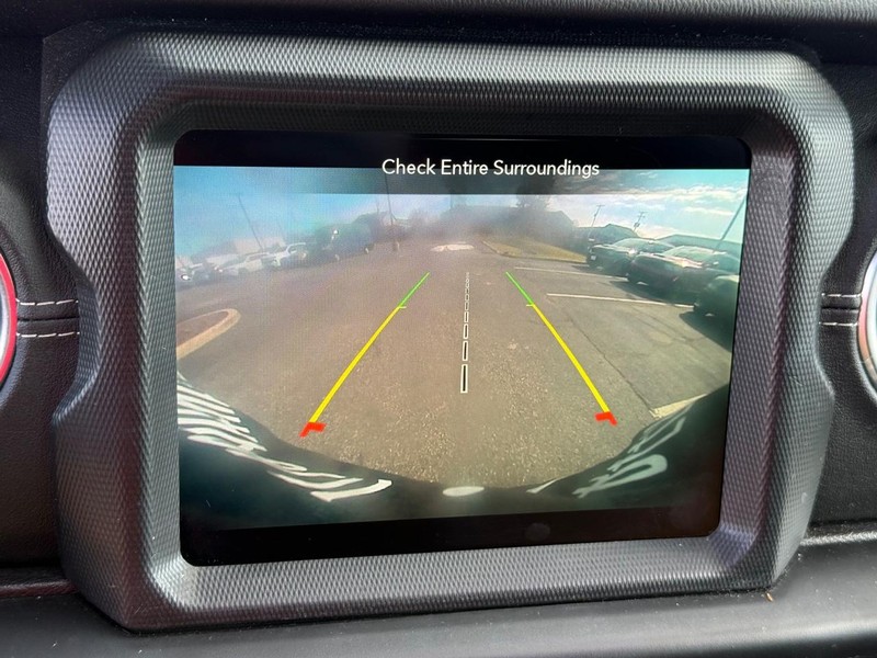 Jeep Wrangler 4xe Vehicle Image 18