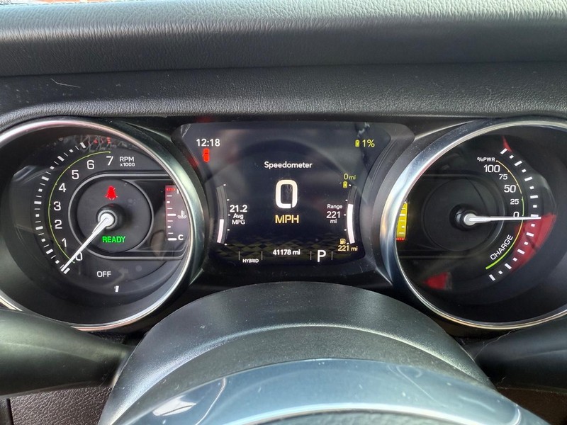 Jeep Wrangler 4xe Vehicle Image 24