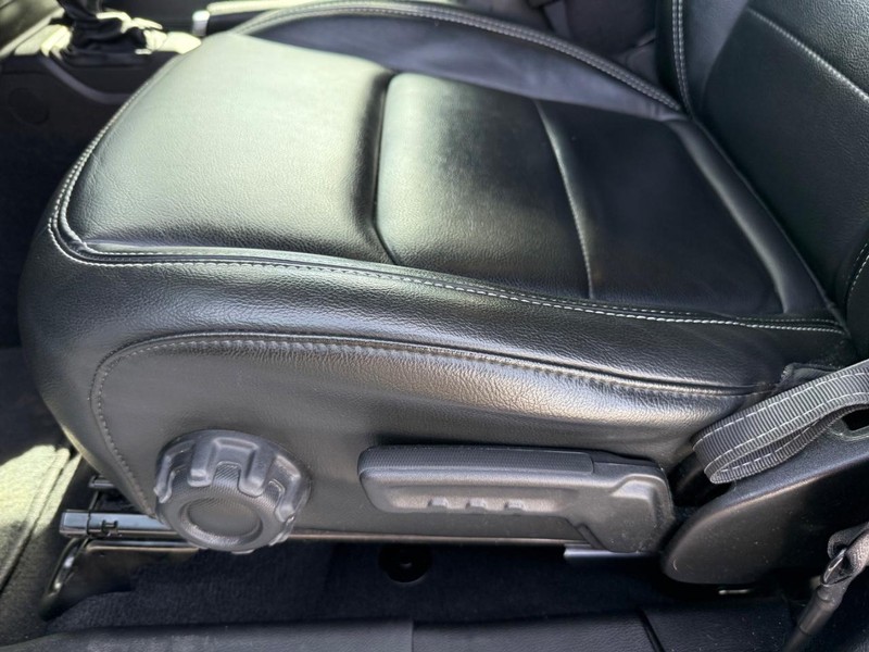 Jeep Wrangler 4xe Vehicle Image 27