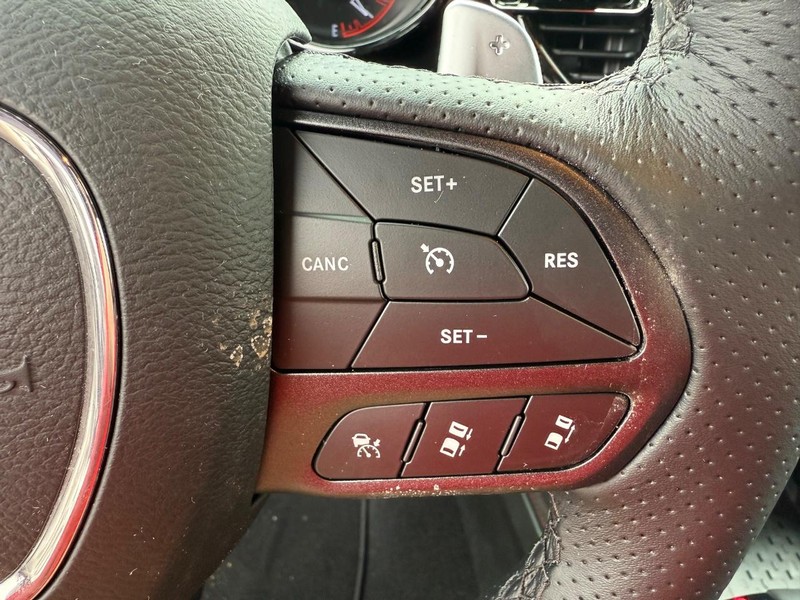 Dodge Durango Vehicle Image 10