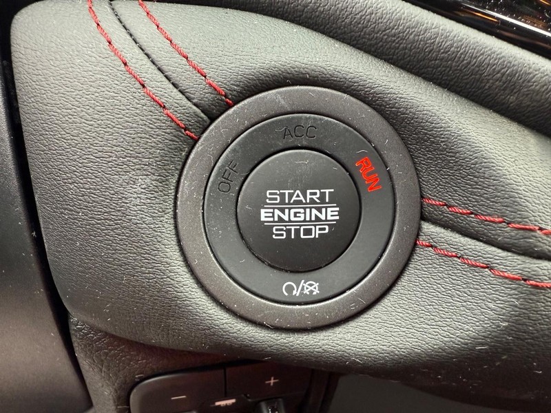 Dodge Durango Vehicle Image 11