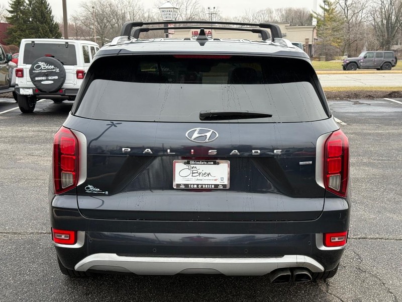 Hyundai Palisade Vehicle Full-screen Gallery Image 04