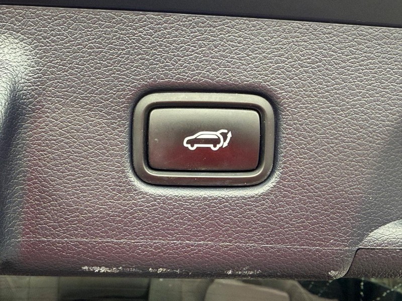 Hyundai Palisade Vehicle Full-screen Gallery Image 08