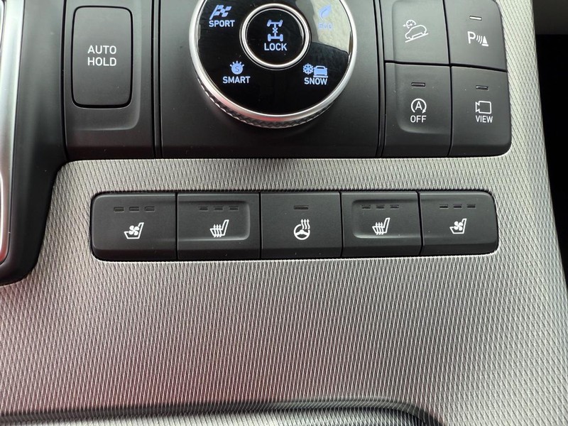 Hyundai Palisade Vehicle Full-screen Gallery Image 19