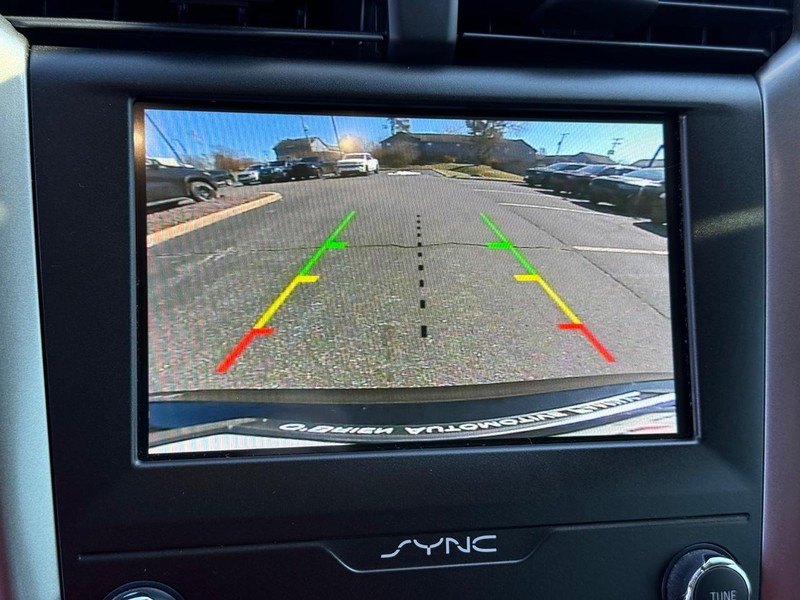 Ford Fusion Vehicle Image 17