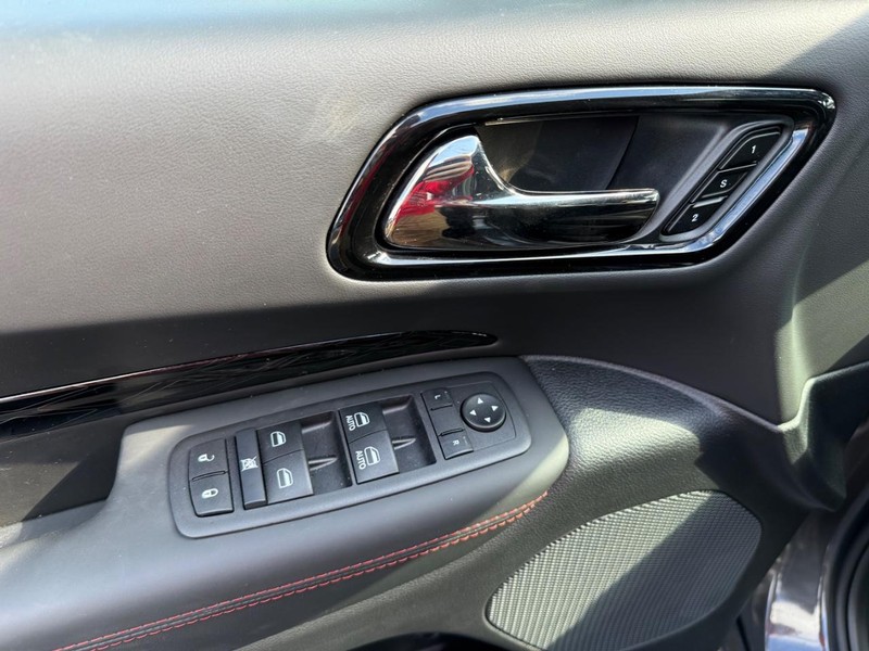 Dodge Durango Vehicle Image 21