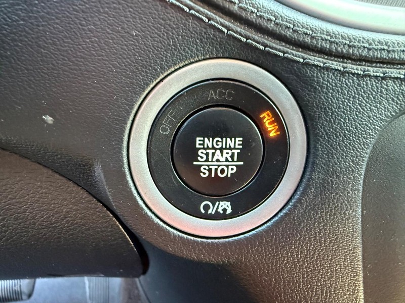 Dodge Charger Vehicle Image 15