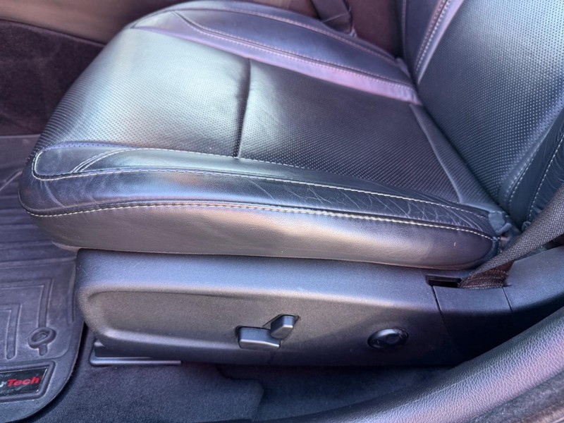 Dodge Charger Vehicle Image 24