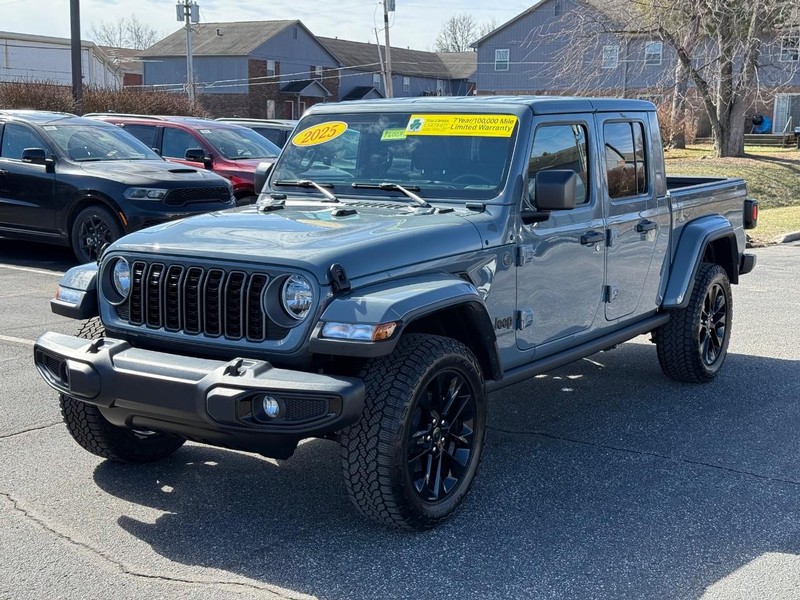Jeep Gladiator Vehicle Image 08