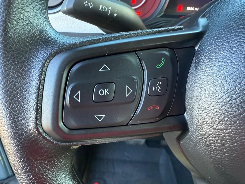 Jeep Gladiator Vehicle Image 13