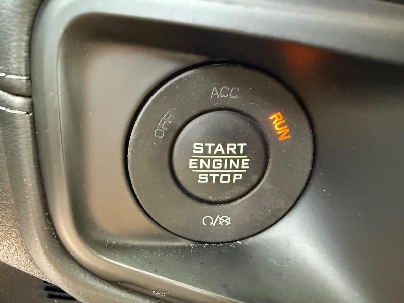 Jeep Wrangler Vehicle Image 15