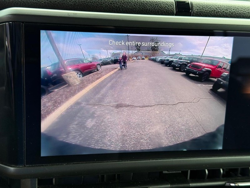 Jeep Wrangler Vehicle Image 17