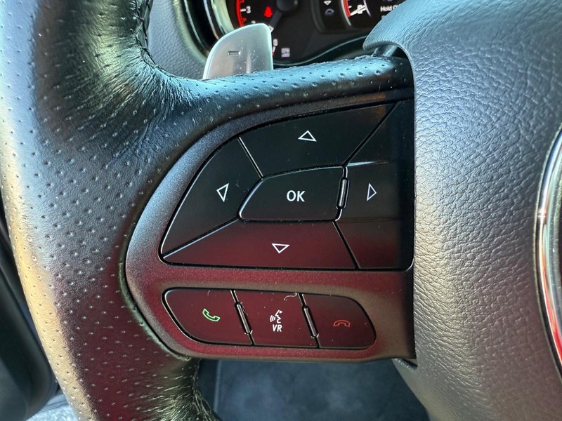 Dodge Durango Vehicle Image 16