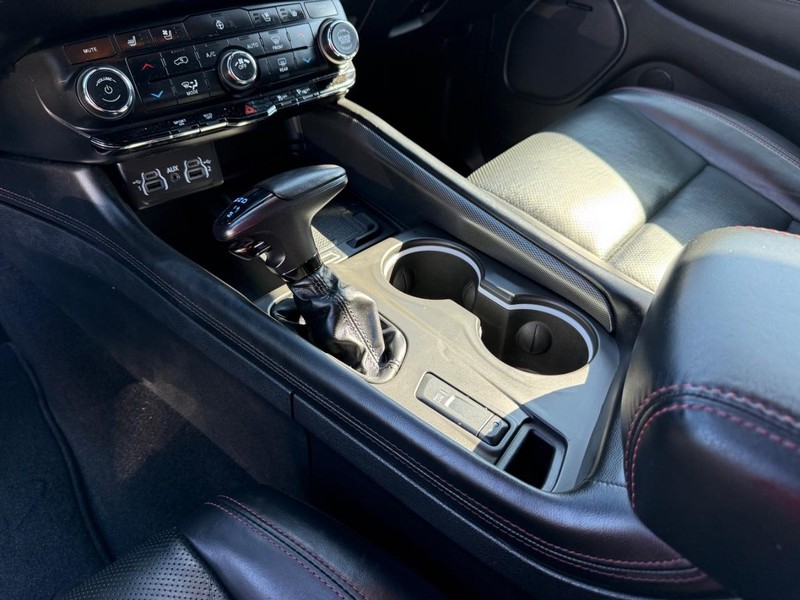 Dodge Durango Vehicle Image 23