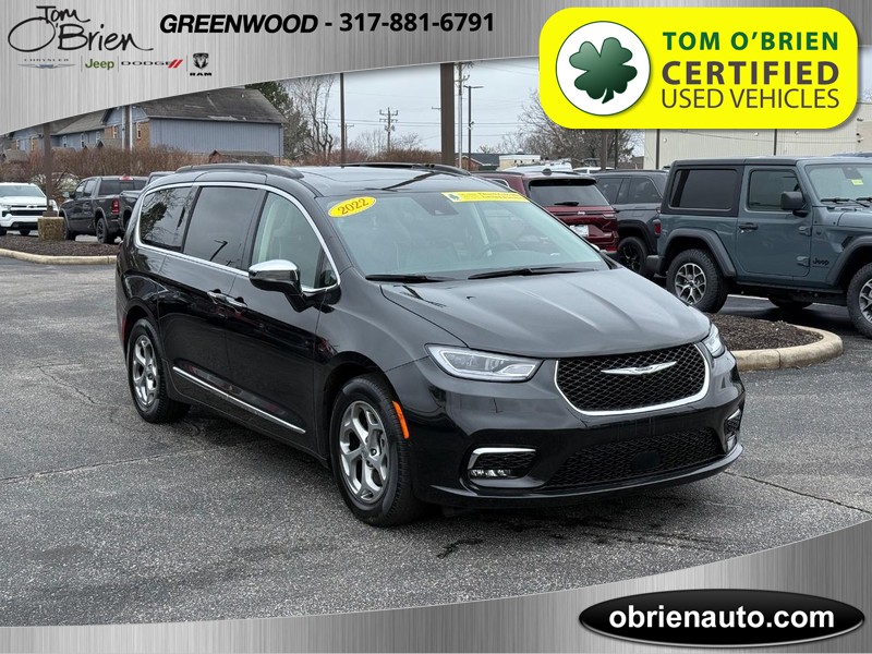 Chrysler Pacifica Vehicle Full-screen Gallery Image 01