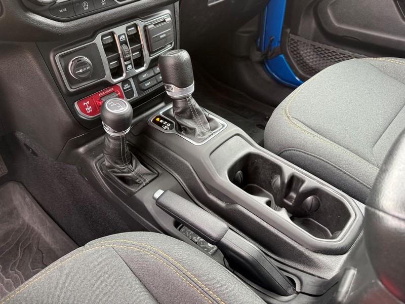 Jeep Gladiator Vehicle Image 19