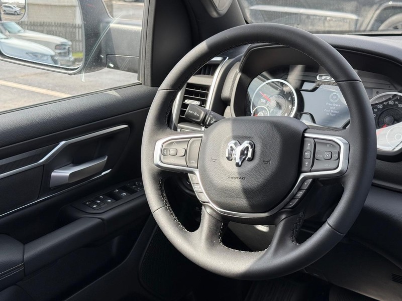 Ram 1500 Vehicle Image 06