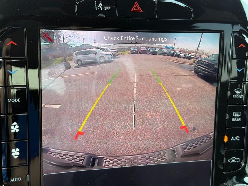 Ram 1500 Vehicle Image 11