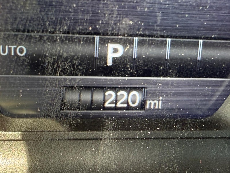 Ram 1500 Vehicle Image 15