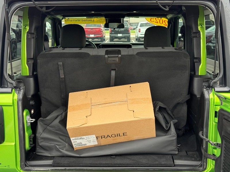 Jeep Wrangler Vehicle Image 07