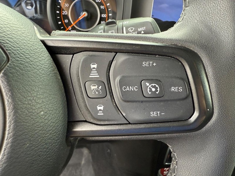 Jeep Wrangler Vehicle Image 15