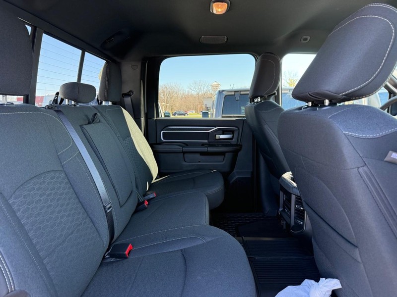 Ram 2500 Vehicle Image 04