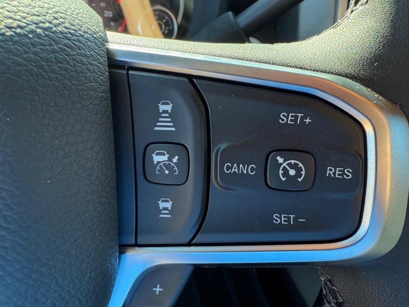 Ram 2500 Vehicle Image 08