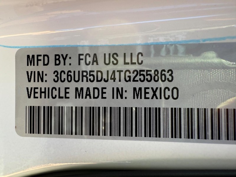 Ram 2500 Vehicle Image 18