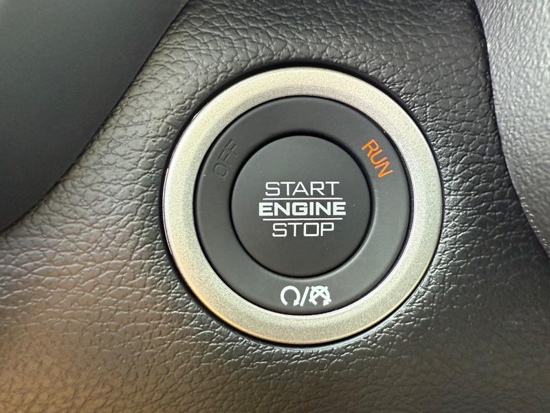 Ram 2500 Vehicle Image 09