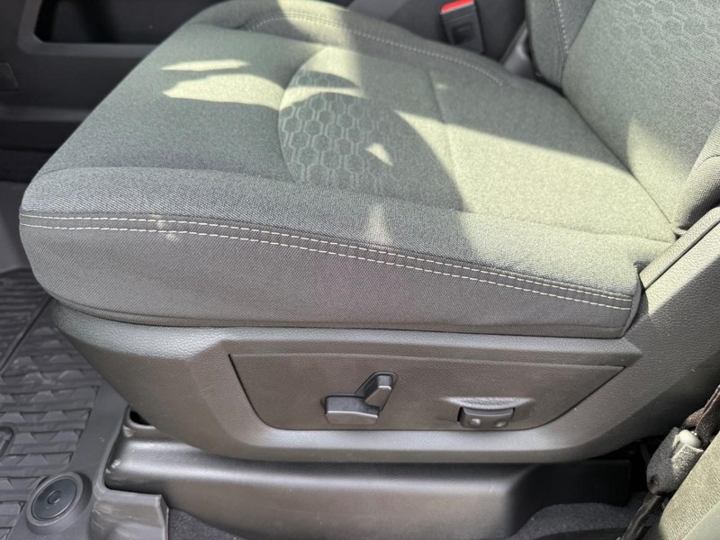 Ram 2500 Vehicle Image 17