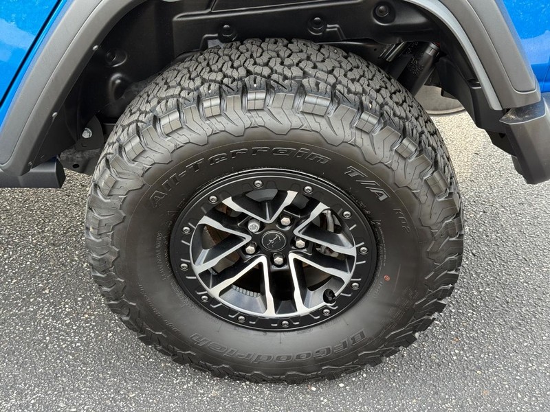 Jeep Wrangler Vehicle Image 06