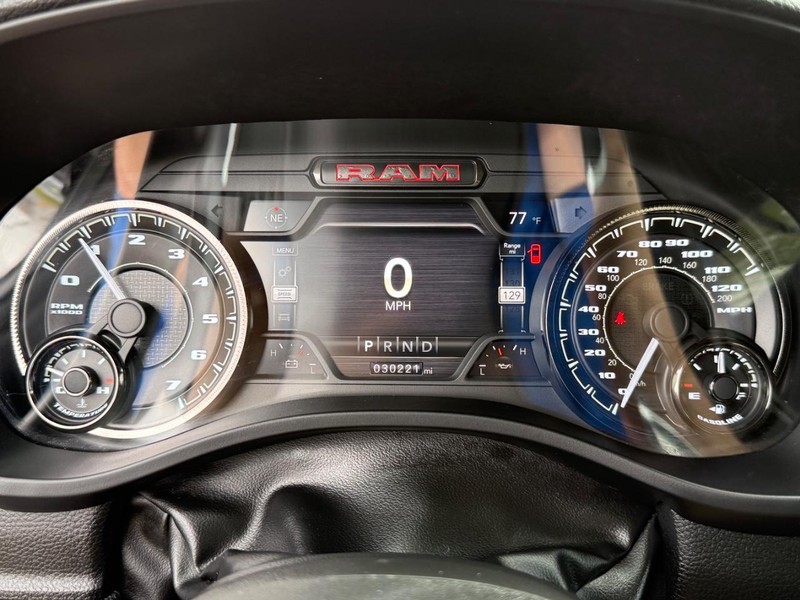 Ram 1500 Vehicle Image 22