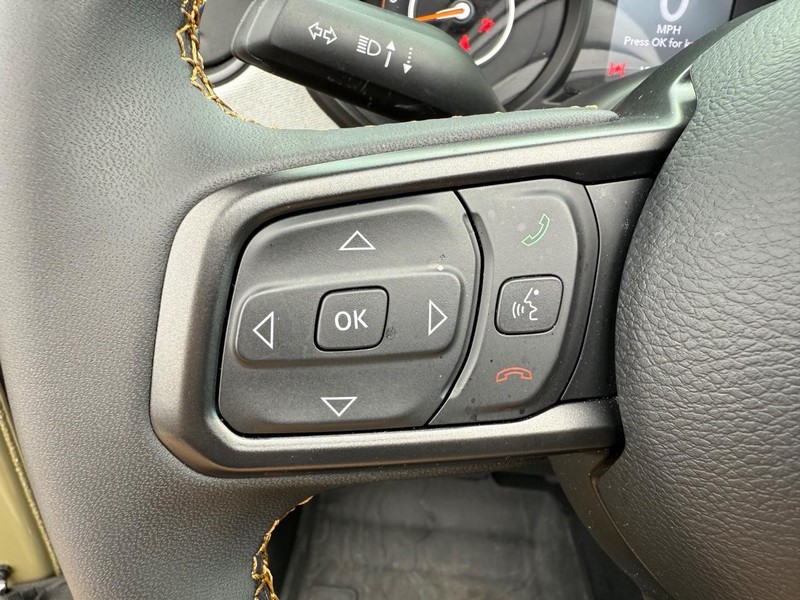 Jeep Wrangler Vehicle Image 14