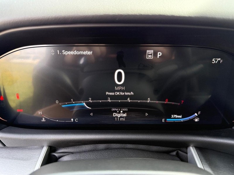 Jeep Grand Wagoneer L Vehicle Image 16