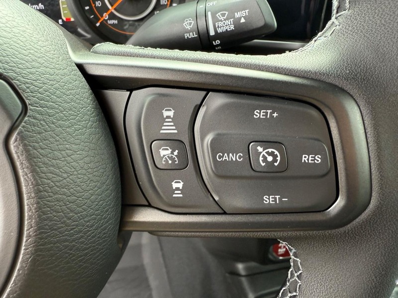 Jeep Gladiator Vehicle Image 08