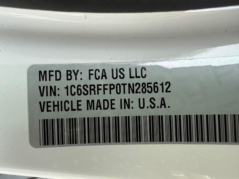 Ram 1500 Vehicle Image 18