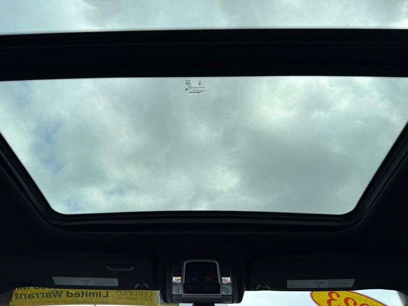 Ram 1500 Vehicle Image 11